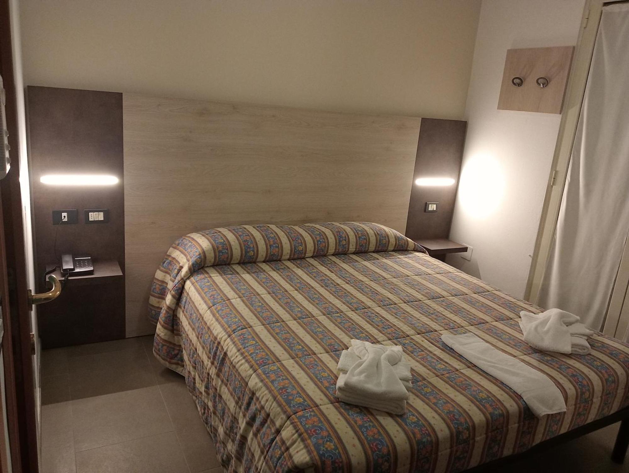 Hotel Bel Mare Rimini Esterno foto
